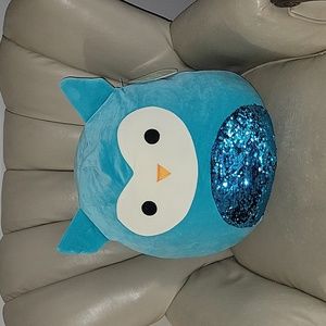Squishmallow Winston the sequin owl